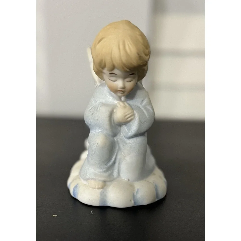 VTG Praying Angel In Blue Porcelain Christmas Holiday Taper Candle Holder R.O.C.